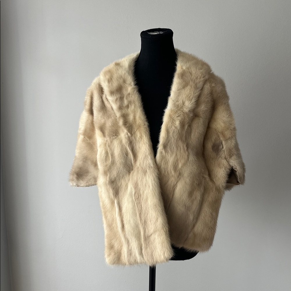 Elegant Tan Fur Shawl